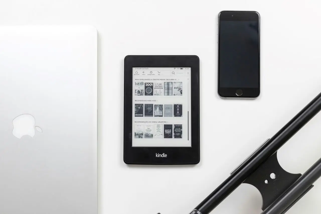 Unikalne wyświetlacze E-ink